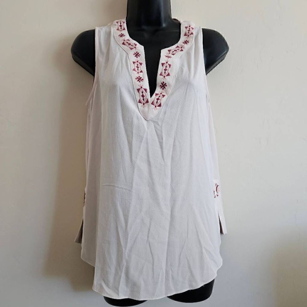 Vince Camuto Embroidered Top